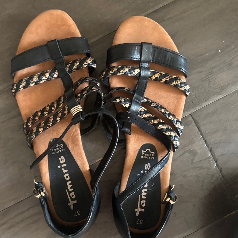 Tamaris Women's Black and Tan Braided Sandals